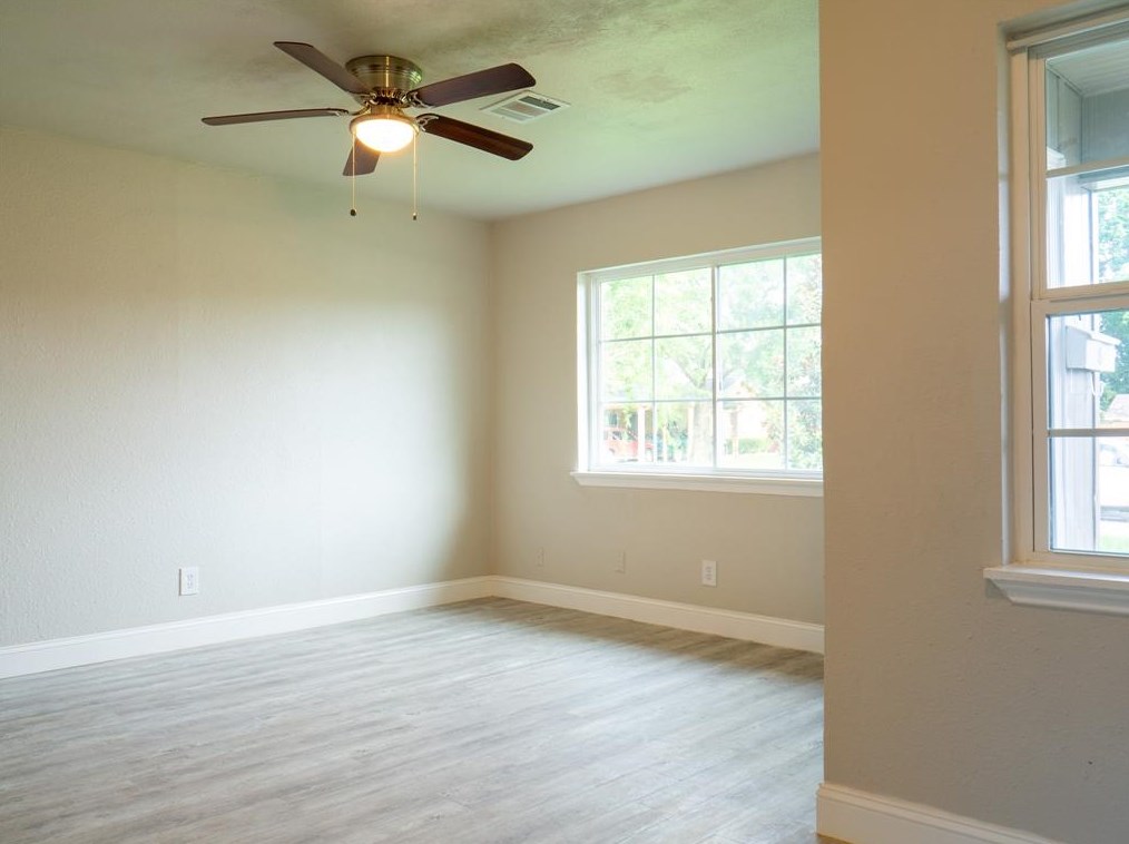 12347 Mylla St, Houston, TX 77015-6137