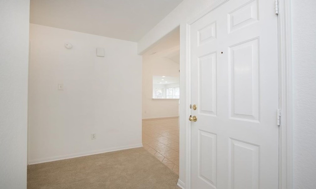 86 Genesee Ridge Dr, Conroe, TX 77385