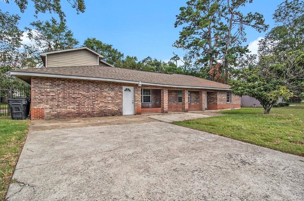 9222 Hammerly Blvd, Houston, TX 77080