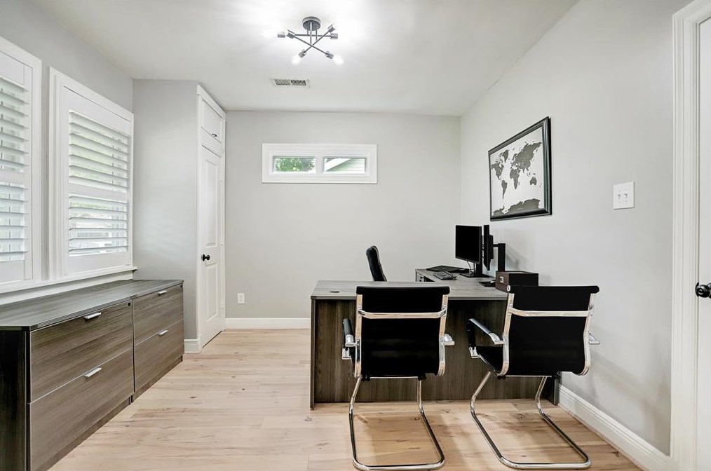 820 Cottage St, Houston TX  77009-5203 exterior