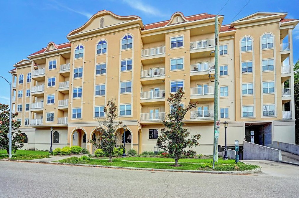 2203 Dorrington St #406, Houston, TX 77030