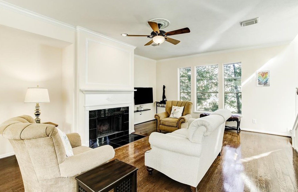 1724 Wilson St, Houston, TX 77019-5548