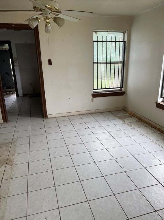 4014 King, Houston TX  77026-1539 exterior