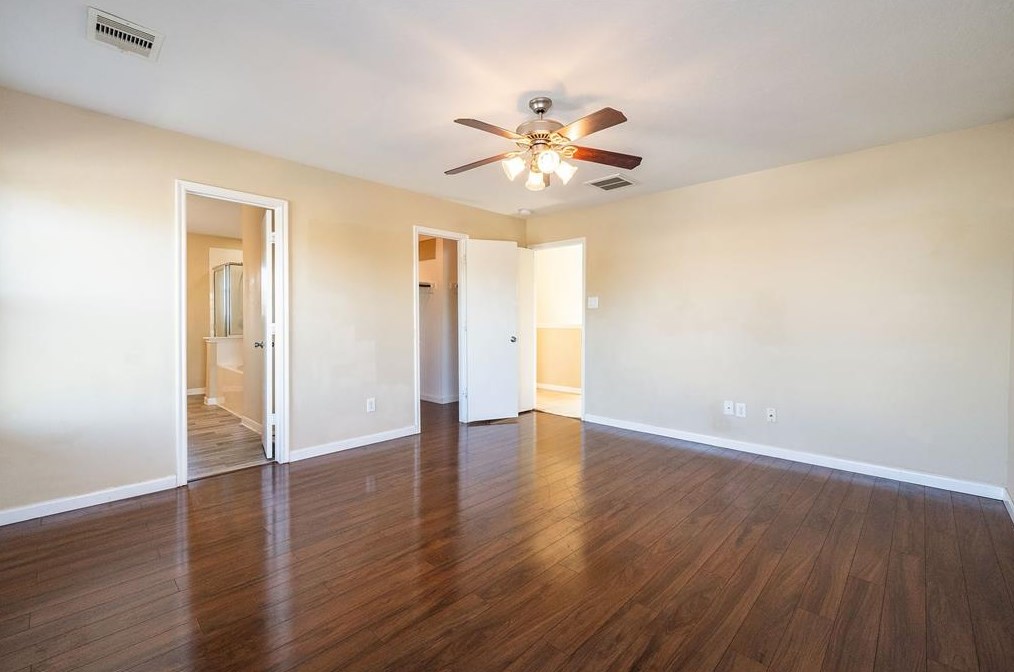 19014 Remington Bnd Dr, Houston TX  77073-4461 exterior