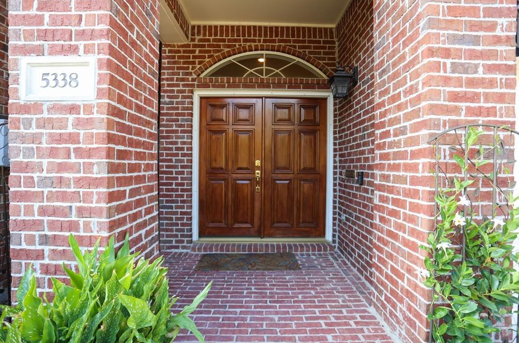 5338 Hidalgo St, Houston, TX 77056