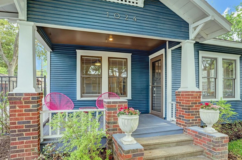 1024 Algregg St, Houston, TX 77009-4402