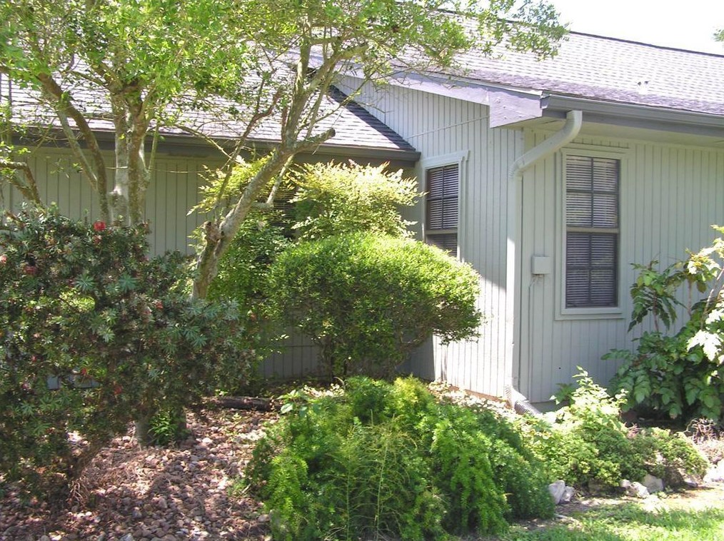 7102 Pearson Rd, Santa Fe, TX 77517