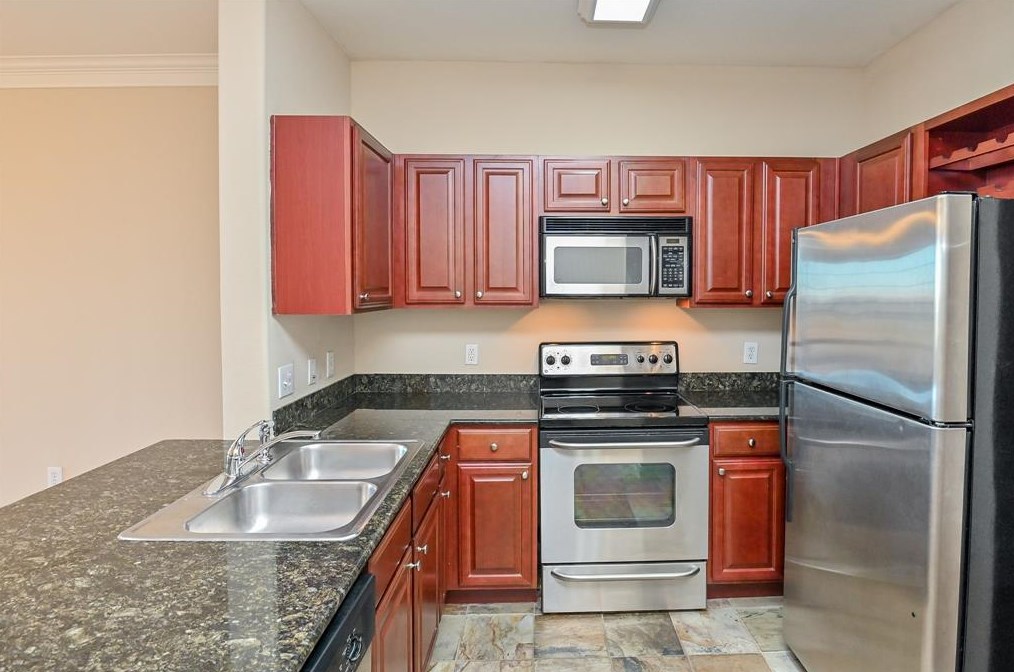 7575 Kirby Dr #3407, Houston, TX 77030