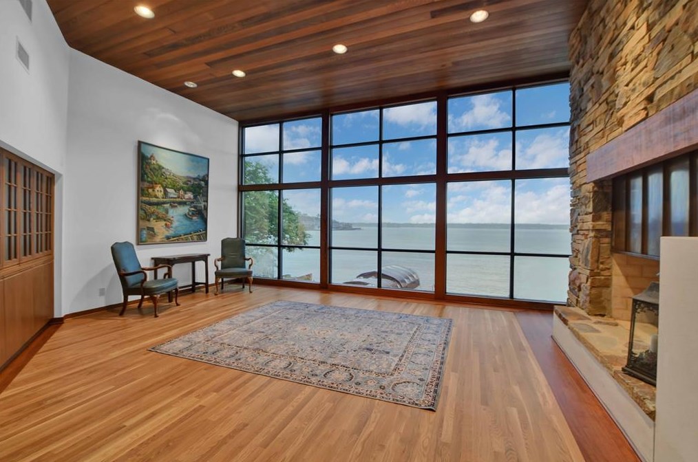 3925 Northshore Dr, Montgomery TX 77356-5369 exterior