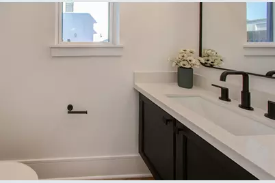 1653 Bingle Road, Houston, TX 77055 - Photo 8