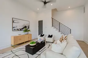 1653 Bingle Rd, Houston, TX 77055 - Photo 14