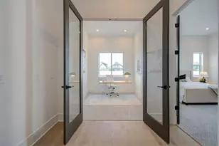 1653 Bingle Rd, Houston, TX 77055 - Photo 28