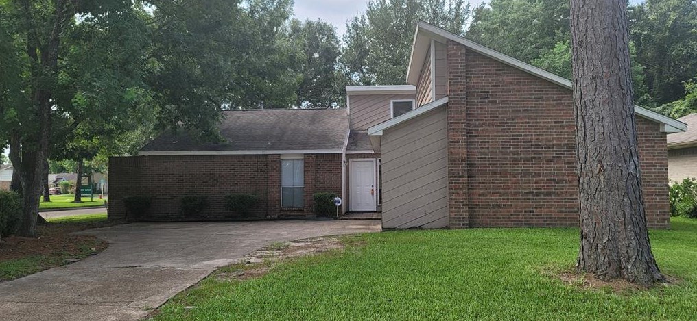 7026 Foxmar Ln, Humble, TX 77338