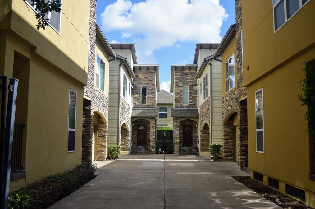 5608 Petty St Ste 3, Houston, TX 77007