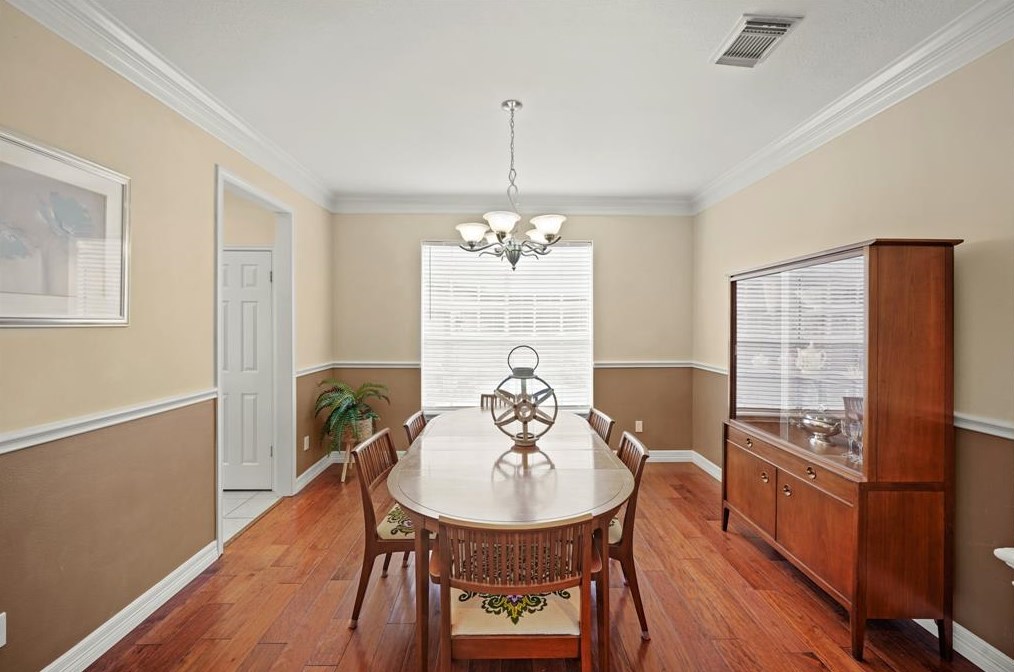 1627 Pecan Crossing Dr, Richmond TX  77406-6683 exterior