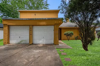 6814 Indian Falls Drive, Houston, TX 77489 - Photo 1