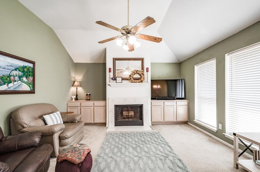 7859 Split Oak Dr, Houston TX  77040-2741 exterior