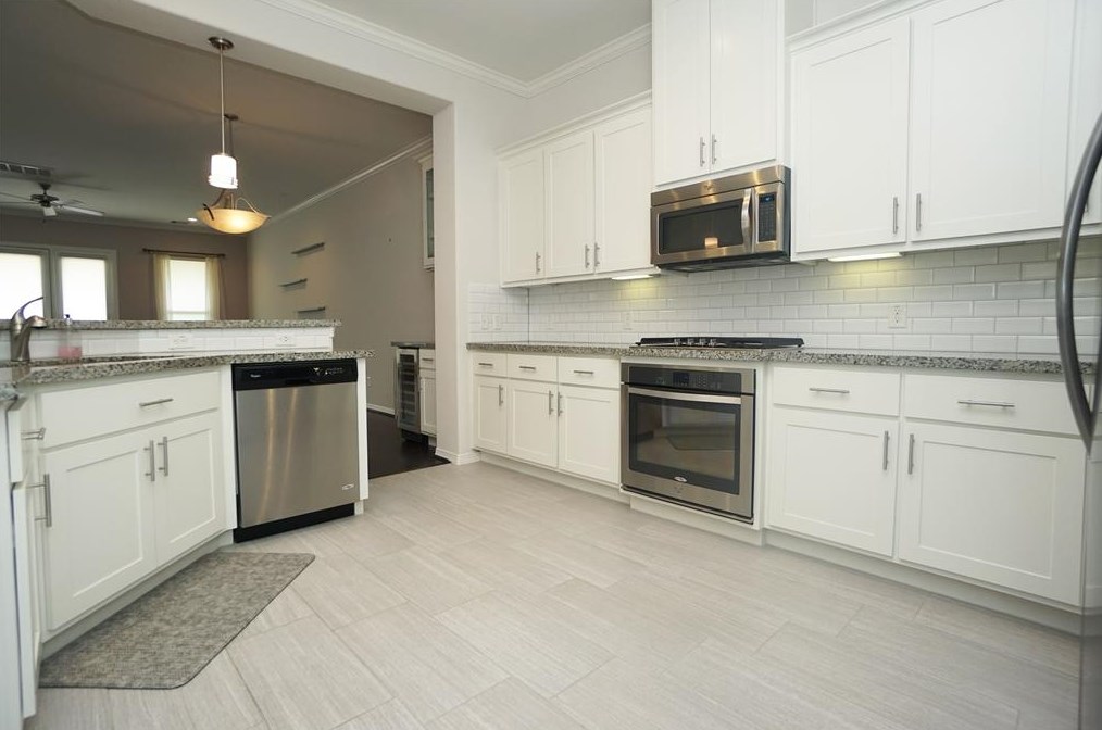 2107 Crockett St, Houston TX  77007-3923 exterior