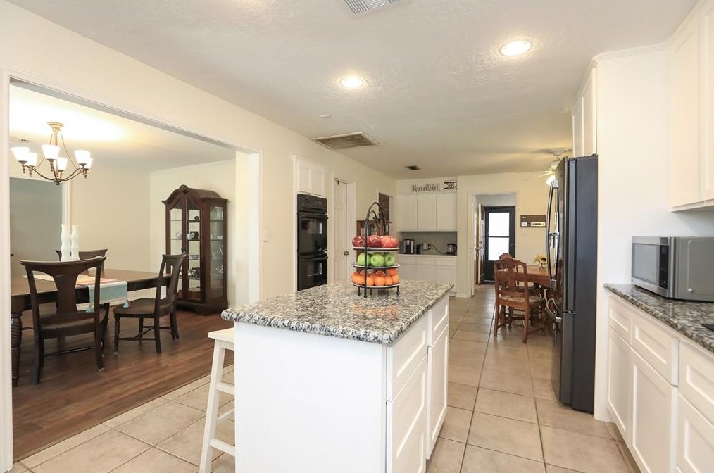 16315 Cloverwick, Spring TX 77379-7616 exterior