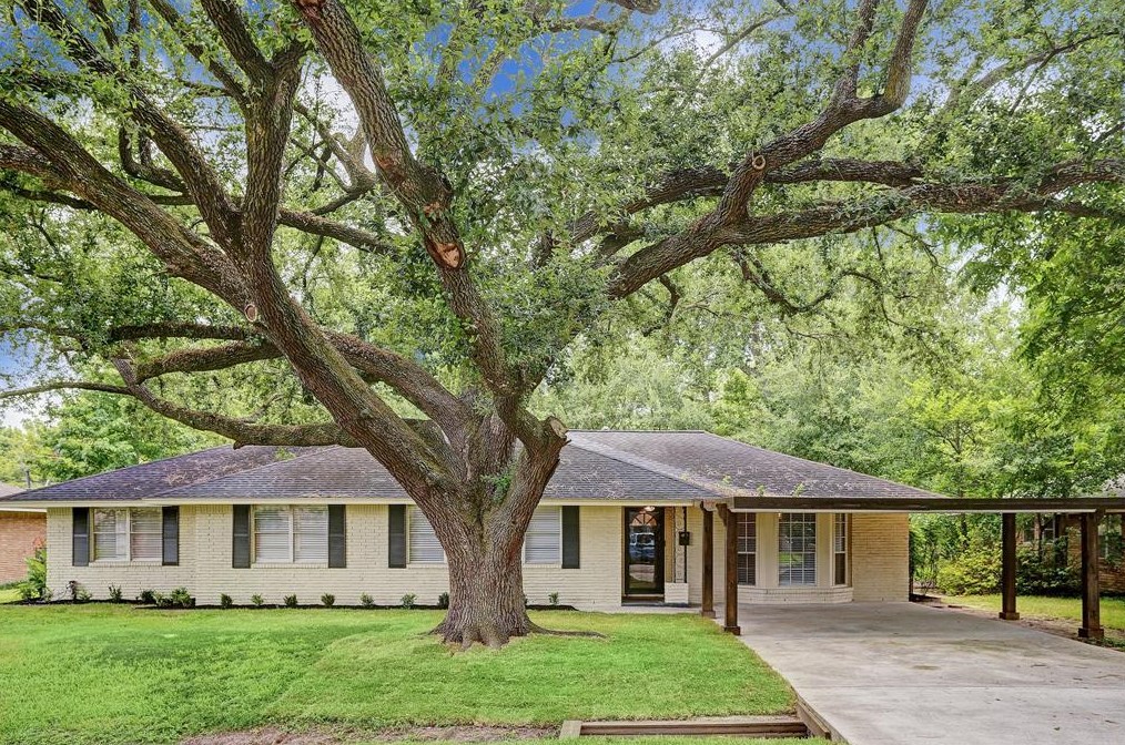 3107 Knoll St, Houston, TX 77080