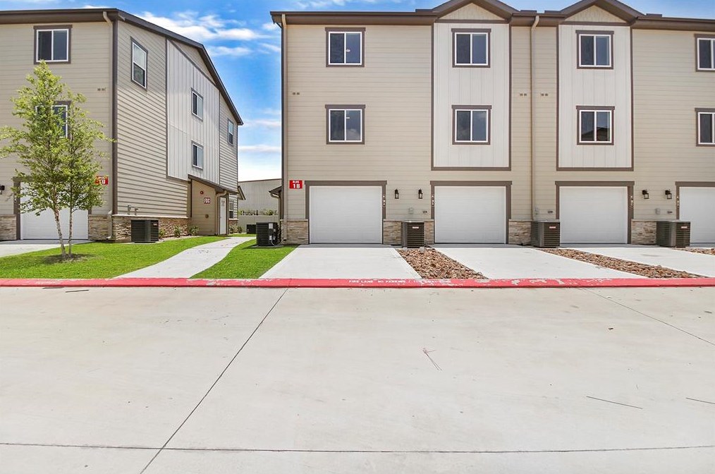 12603 Telge Rd #27a, Cypress, TX 77429