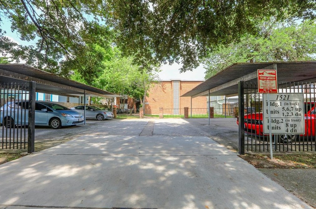 1521 Rutland St #1, Houston, TX 77008