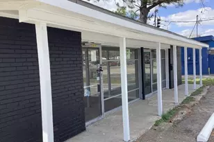 1010 E 1st St, Humble, TX 77338 - Photo 18