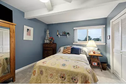 251 Isles End Road, Tiki Island, TX 77554 - Photo 14