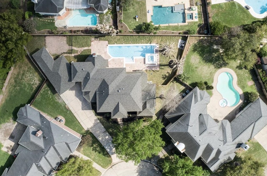 1711 Cottage Lndg Ln, Houston TX  77077-1992 exterior