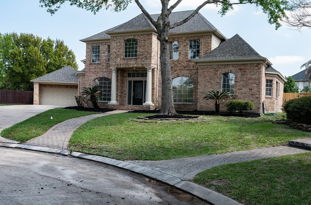 1711 Cottage Landing Ln, Houston, TX 77077-1924