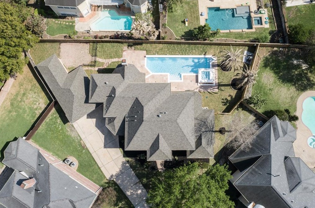 1711 Cottage Landing Ln, Houston TX  77077-1924 exterior