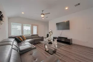 3002 Ludgate Hill Ln, Houston, TX 77047 - Photo 4