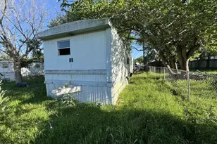 12 Dandelion St, Belton, TX 76513 - Photo 2