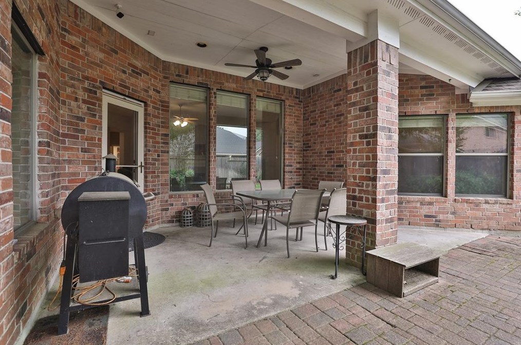 12623 Cooper Breaks Dr, Humble TX 77346-4112 exterior