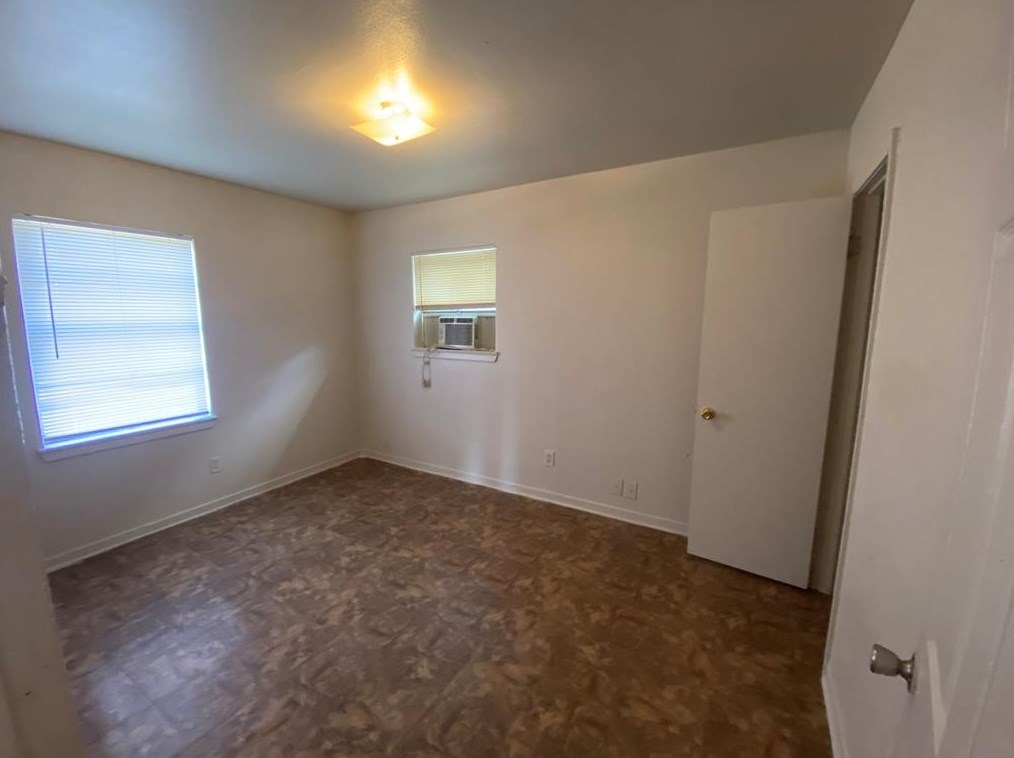 4233 Rockingham St, Houston TX  77051-3354 exterior