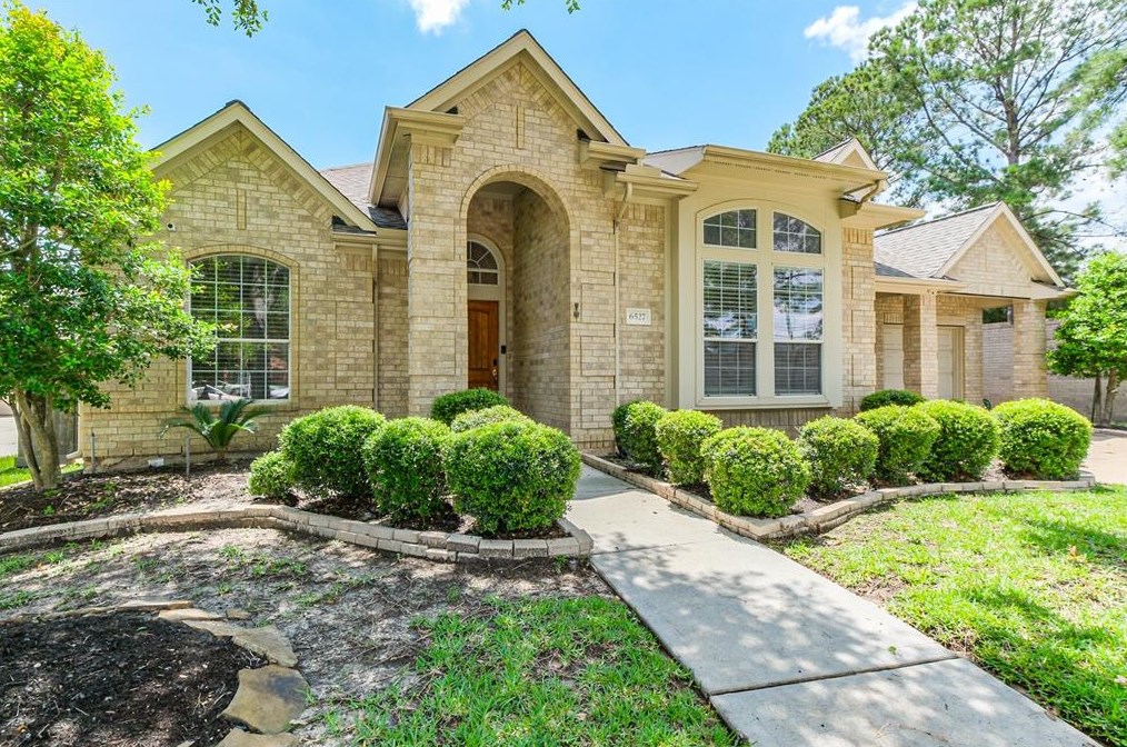 6527 Grand Flora Ct, Houston, TX 77041