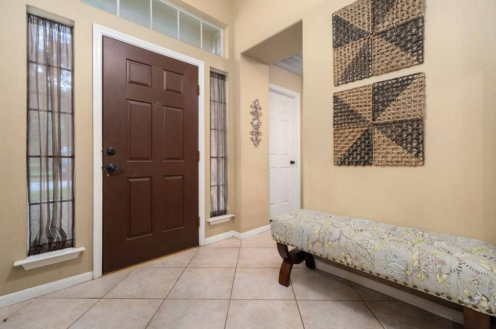 11902 Knoll Bend Ct, Houston, TX 77070-5245