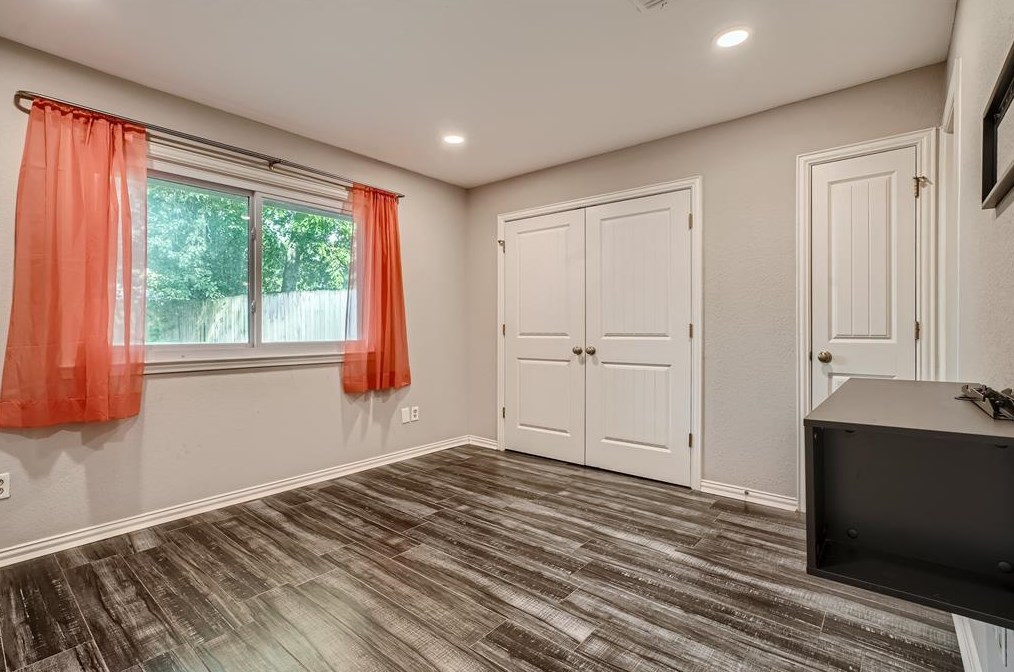 23507 Tree House Ln, Spring TX 77373-8801 exterior