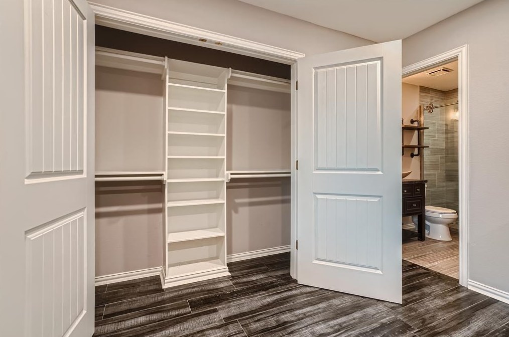 23507 Tree House Ln, Spring TX 77373-8801 exterior