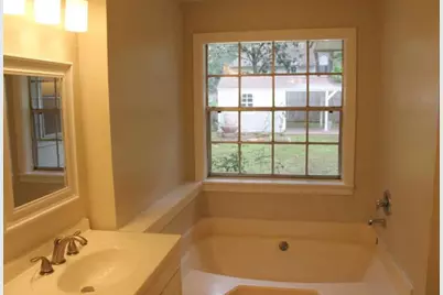4906 Havenwoods Drive, Houston, TX 77066 - Photo 10
