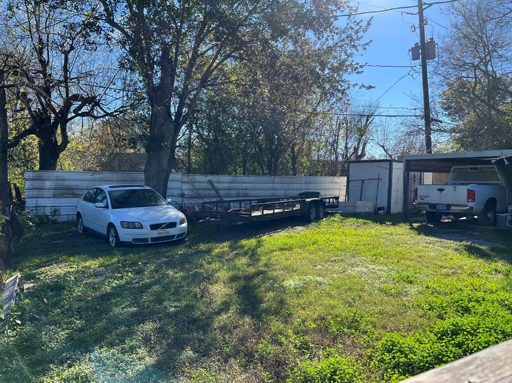5710 Doolittle Blvd, Houston TX  77033-3431 exterior