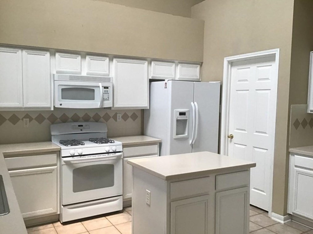 17103 Mountain Crest Dr, Spring, TX 77379