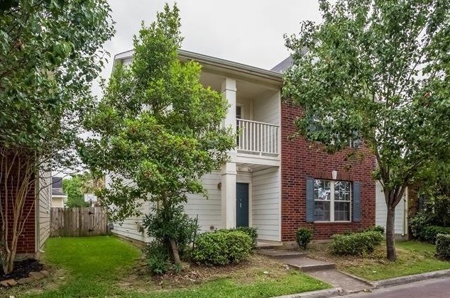11906 Chanteloup Dr, Houston, TX 77047