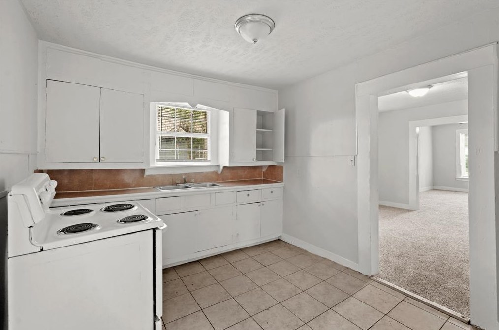 1001 Defender St, Houston, TX 77029