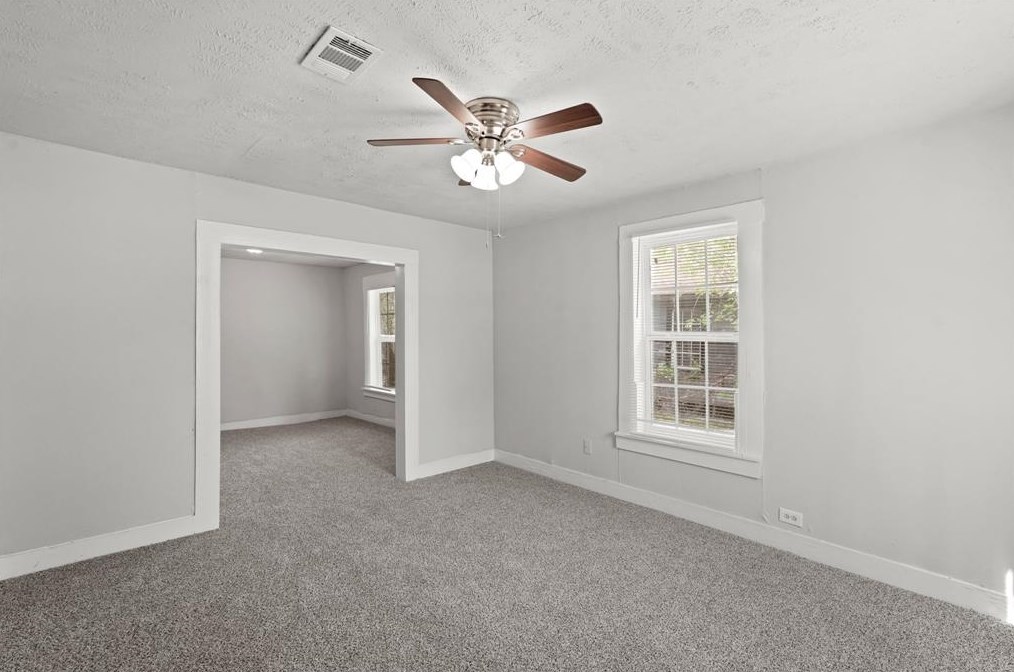 1001 Defender St, Houston TX  77029-4517 exterior