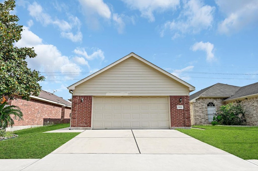 19826 Laurel Trail Dr, Cypress, TX 77433-1000