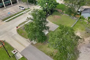 1620 Odd Fellow St, Conroe, TX 77301 - Photo 6