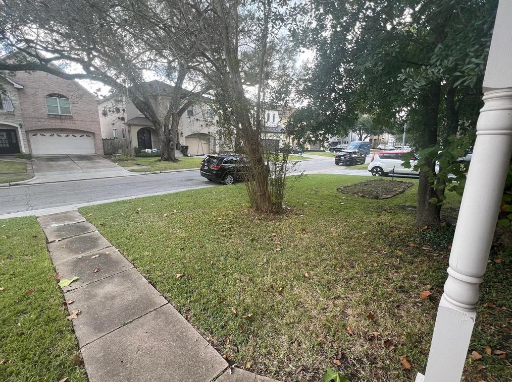 4306 Jonathan St, Bellaire, TX 77401
