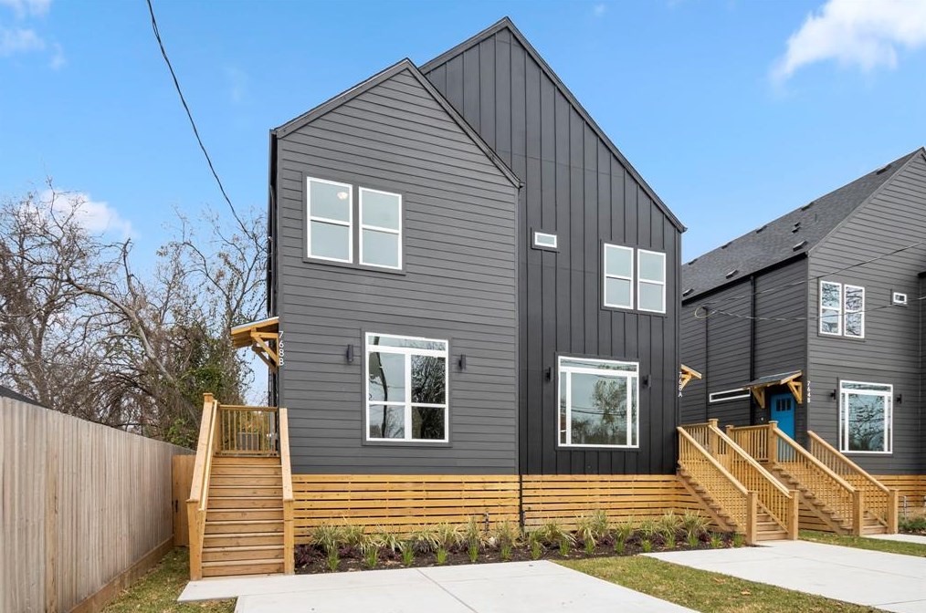 768 Dillard St, Houston TX  77091-2504 exterior