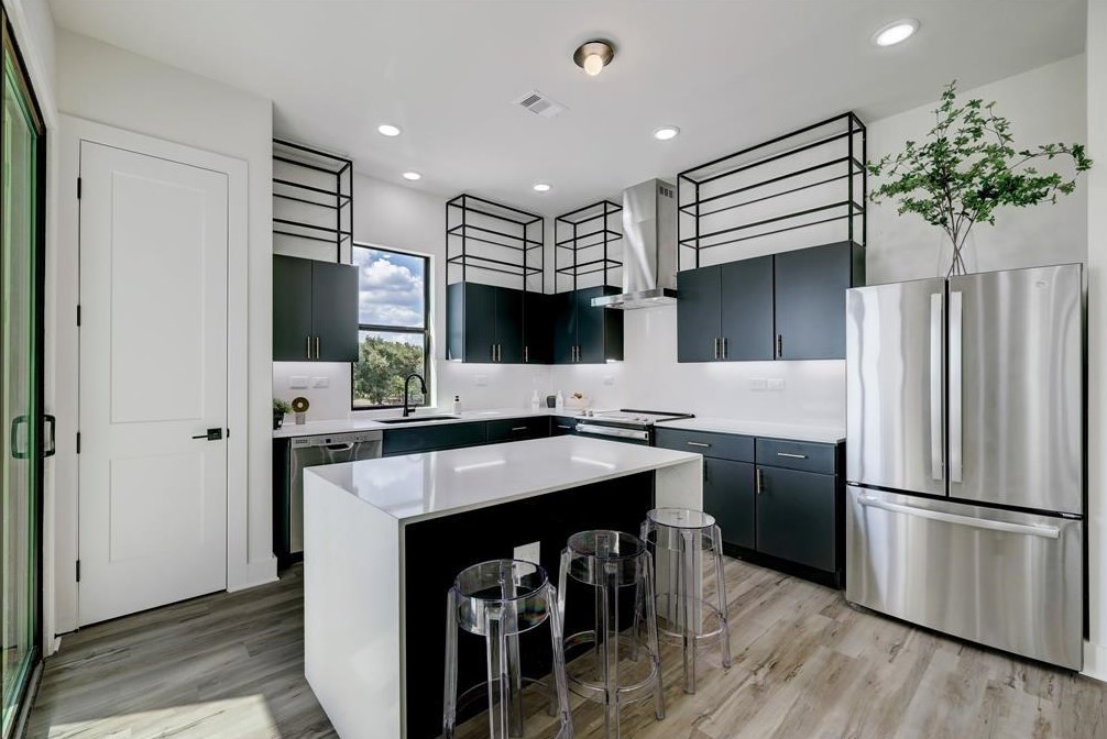 4722 Old Spanish Trl #a301, Houston, TX 77021
